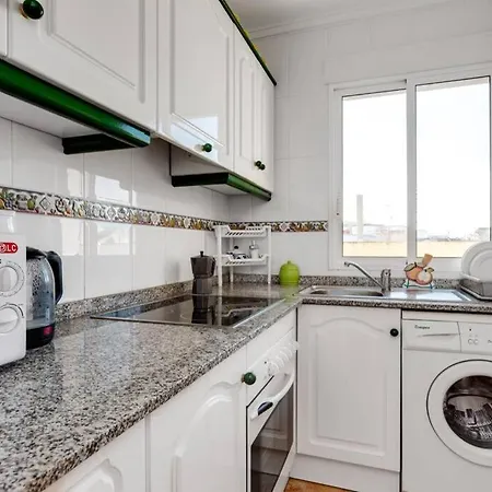 Apartament Ramon Gallud 204 *